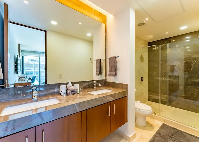 Marila Brand New Infinity Pool Sea View Apartment Playa del Carmen