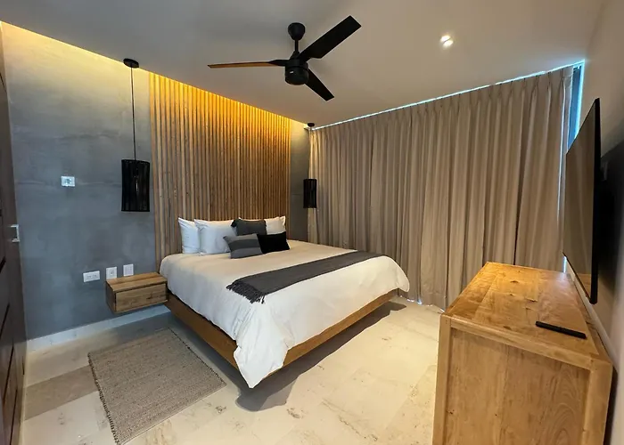 Marila Brand New Infinity Pool Sea View Apartment Playa del Carmen